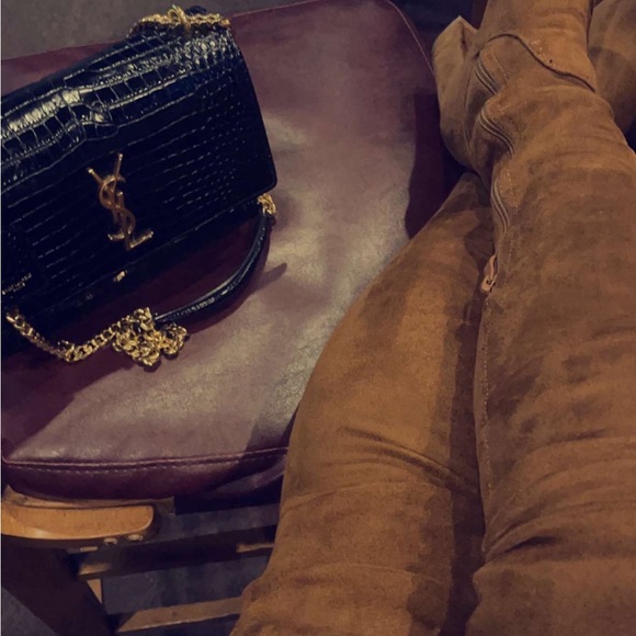 Meet your Posher, Ashley - Picture 2 of 2